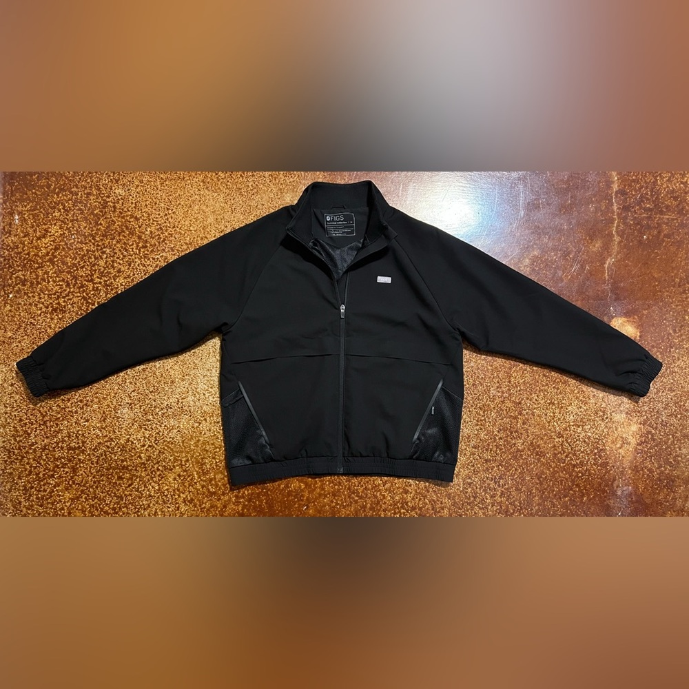 Figs Sydney Scrub Jacket